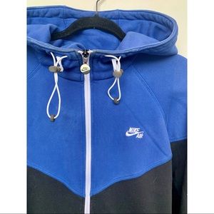 Nike Zip Up Hoodie